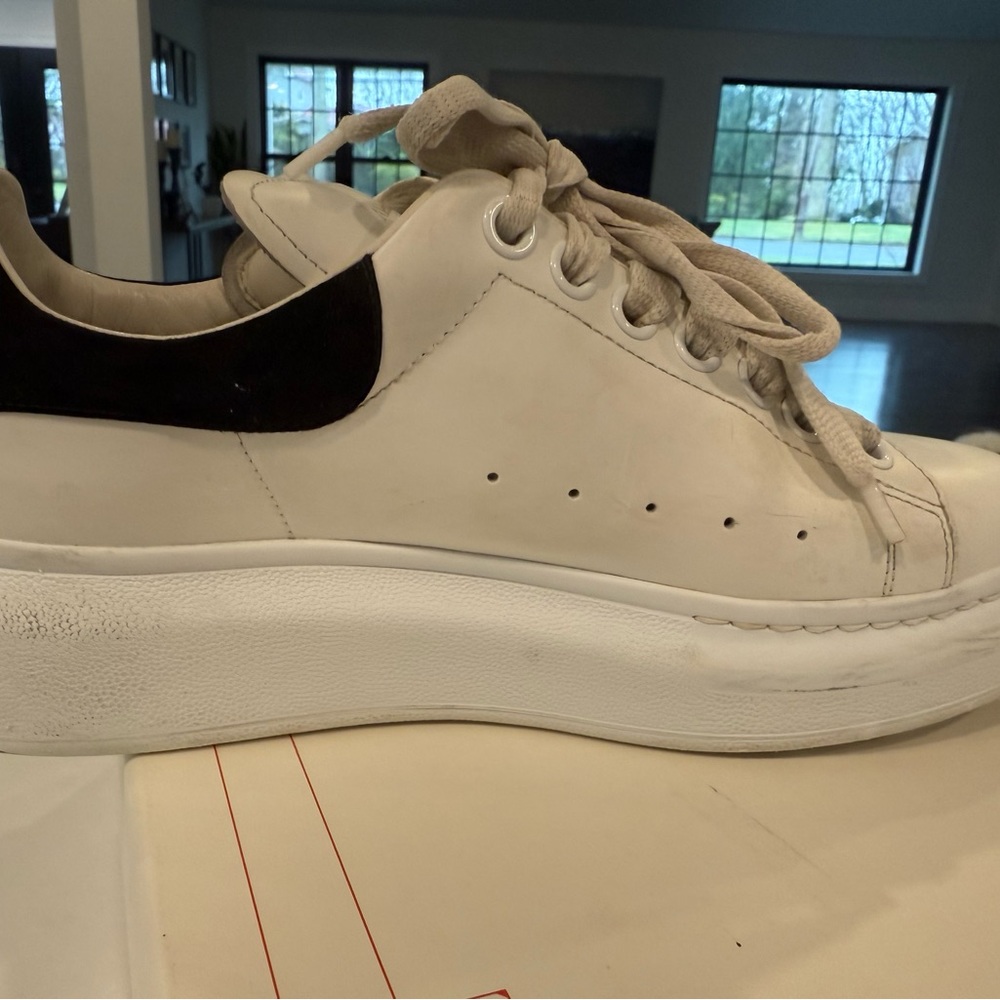 Alexander McQueen White/Black Sneaker Box — Branded Labels with receipt - Picture 6 of 6